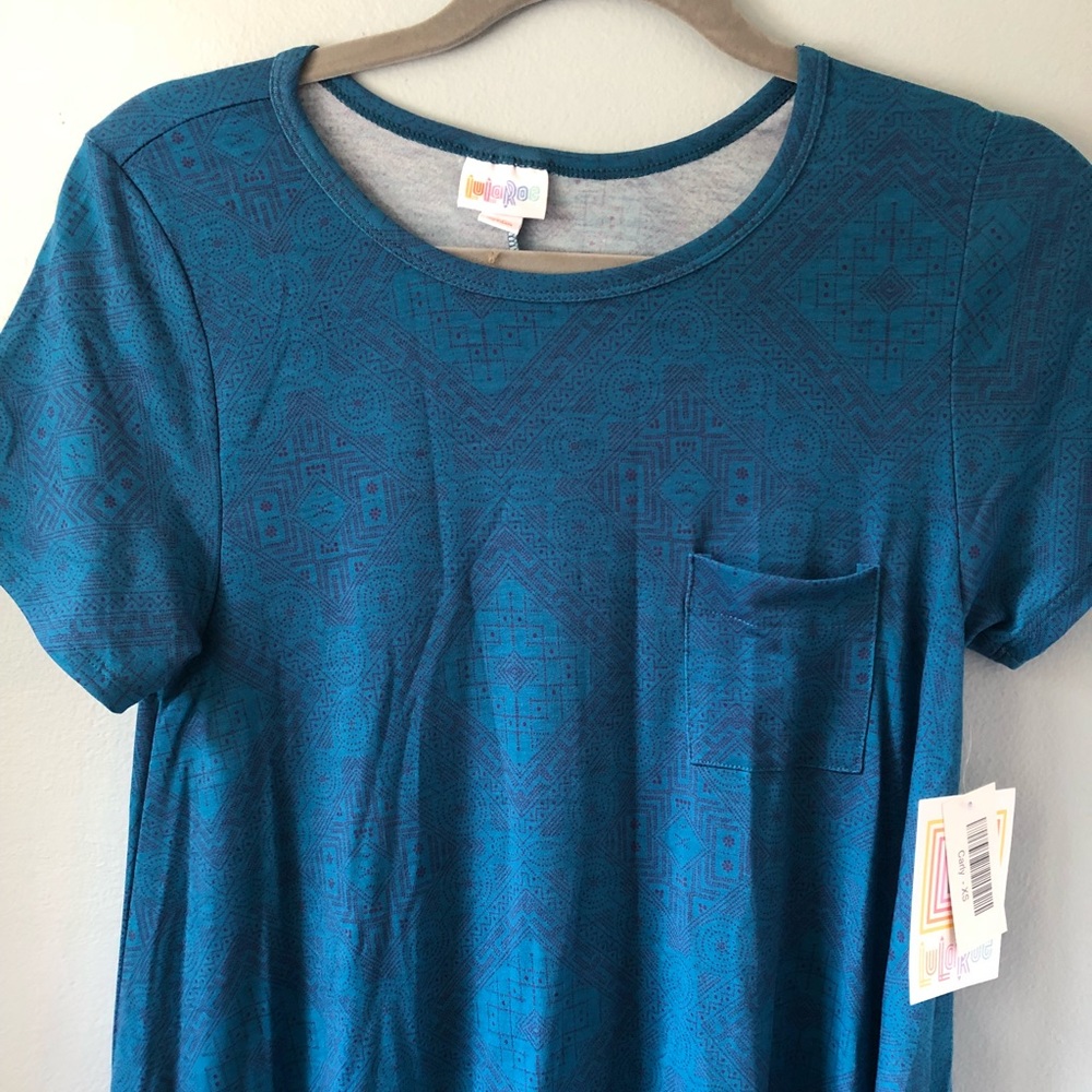 XS Lularoe Carly
